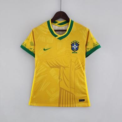 Camiseta Brasil Classic Yellow mujer 2022