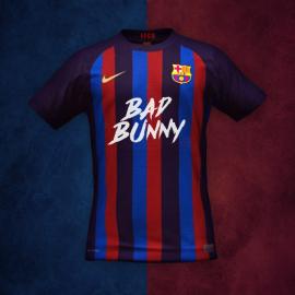 Camiseta BARCELONA Edición Limitada de BAD BUNNY la 1a equipación masculina del FC
