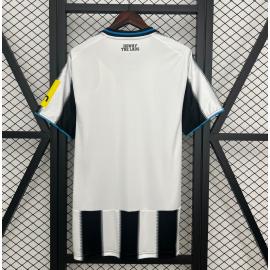 Camiseta Newcastle United 1ª Equipación 25/26 Barata