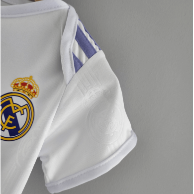 Miniconjunto Baby primera equipación Real Madrid 22/23