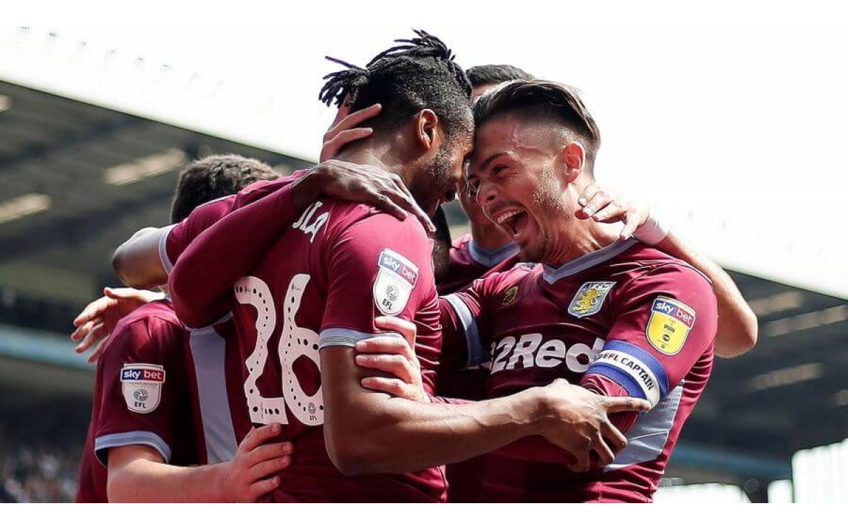 Aston Villa win 10 successive games for first time in their history