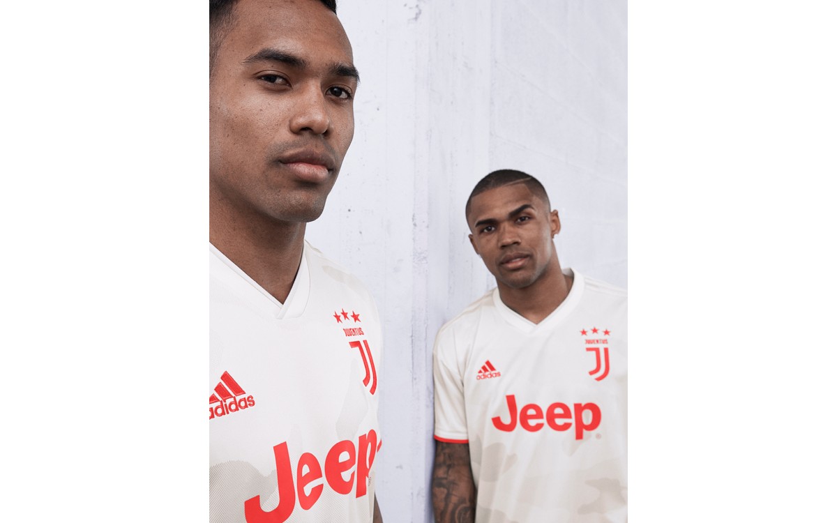 Camiseta de visitante de Juventus 2019-20