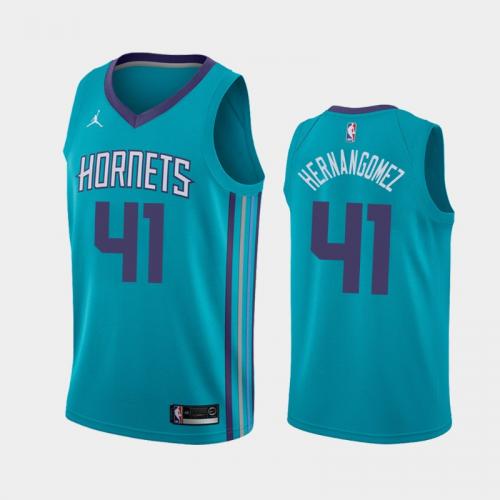 Willy Hernangómez Charlotte Hornets Icon Edition